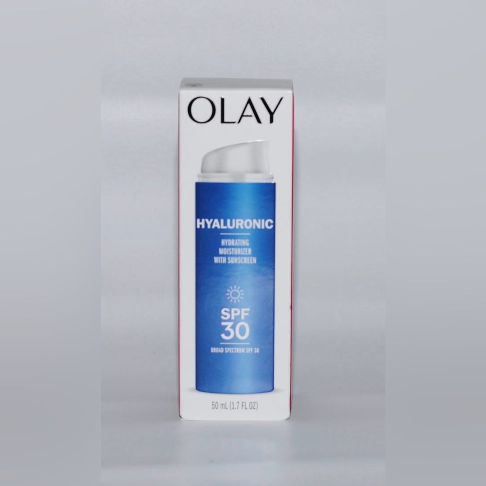 OLAY Hyaluronic Hydrating Moisturizer SPF 30 - Blue